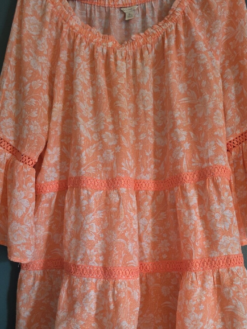 Cato Peach Floral Peasant Tunic - Picture 4 of 5